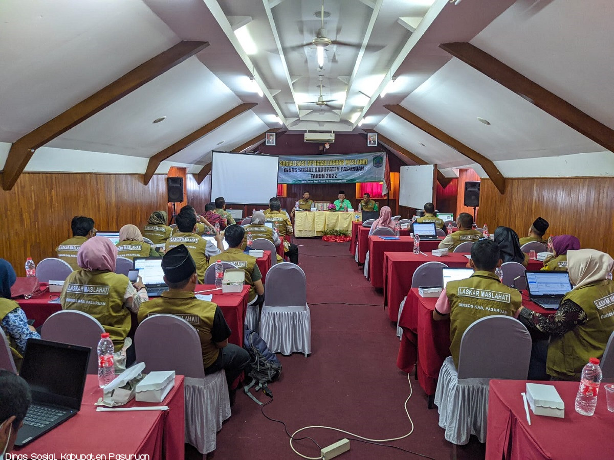 KETUA KOMISI IV DPRD KABUPATEN PASURUAN TURUT HADIR DALAM SOSIALISASI APLIKASI LASKAR MASLAHAT